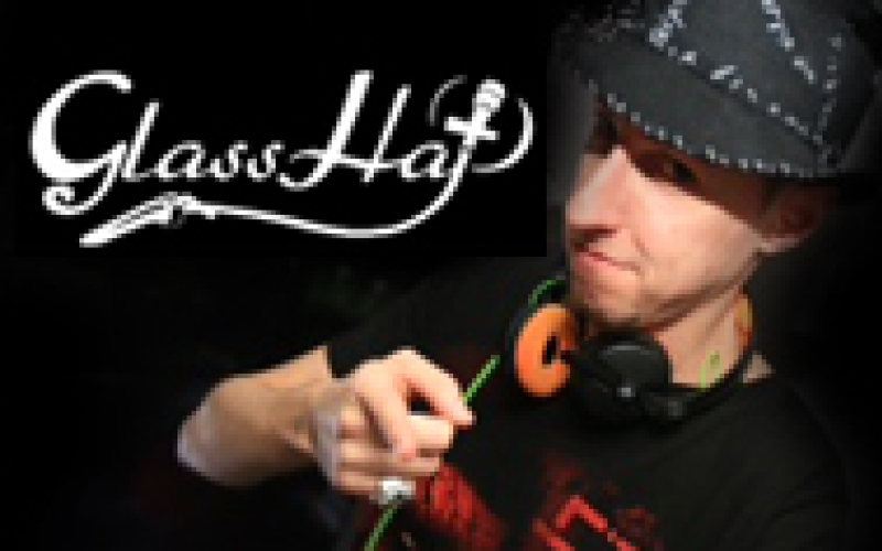 Glass Hat en marzo 
